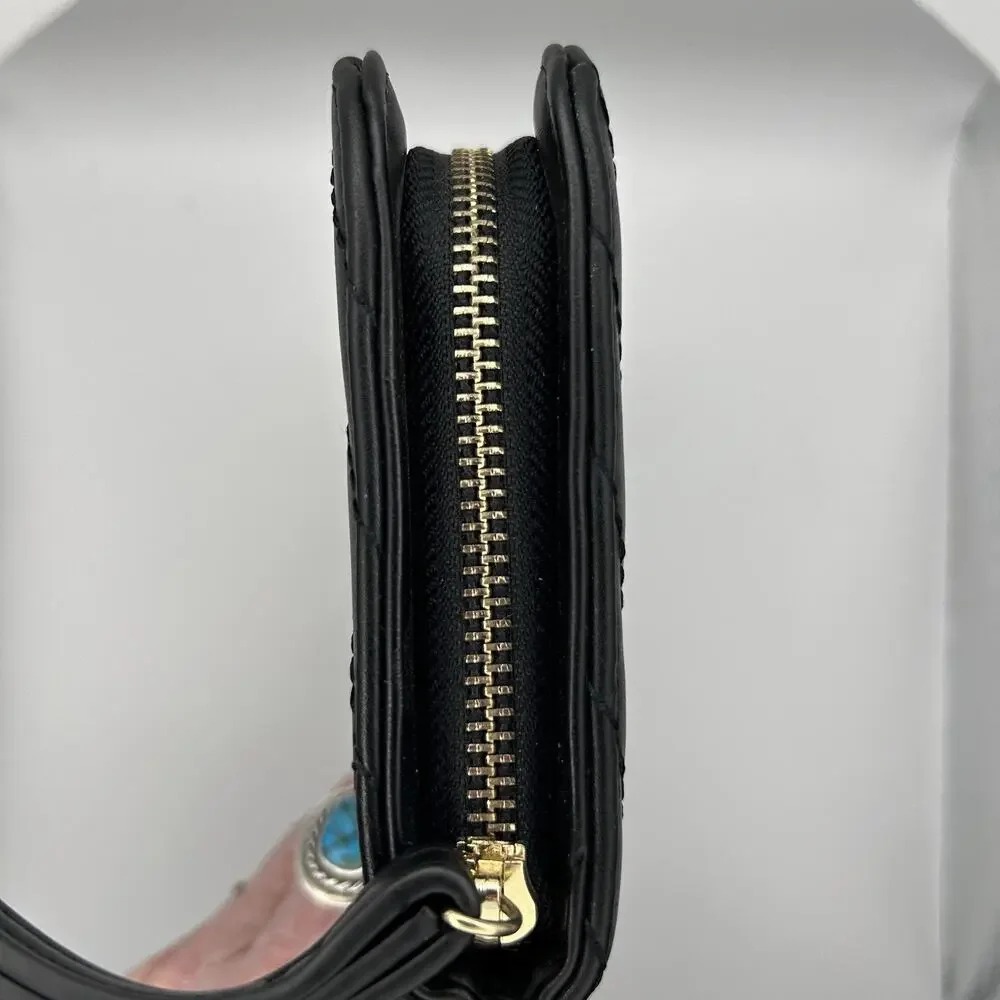Aldo Alirwen Black Clutch Purse Zipper Closure Very Nice 8 x 4 1/2